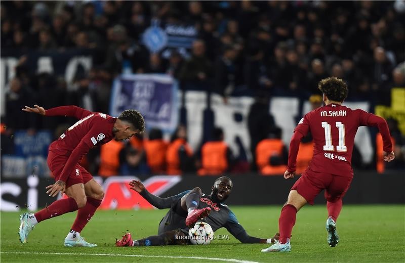 بالصور.. ليفربول يقتنص فوزا قاتلا أمام نابولي