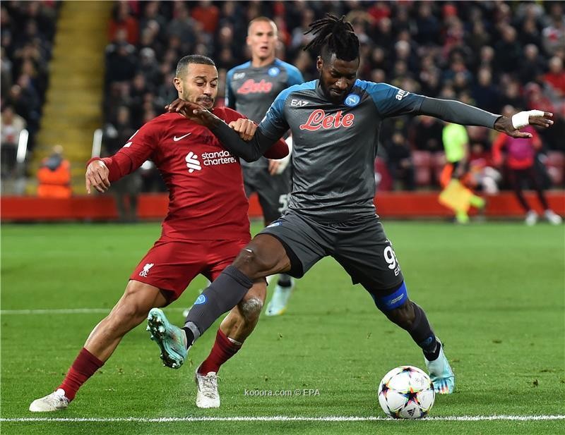 بالصور.. ليفربول يقتنص فوزا قاتلا أمام نابولي