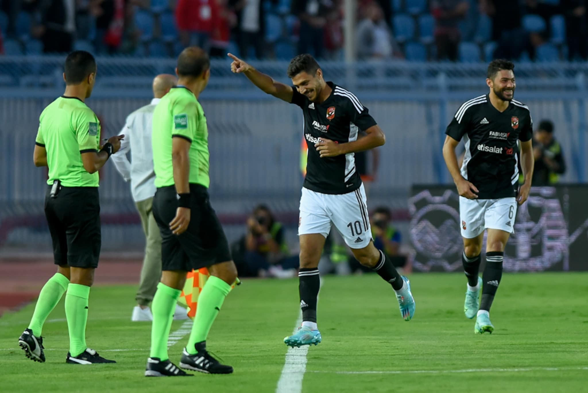 بالصور: كريم فؤاد يقود الأهلي لاكتساح الداخلية
