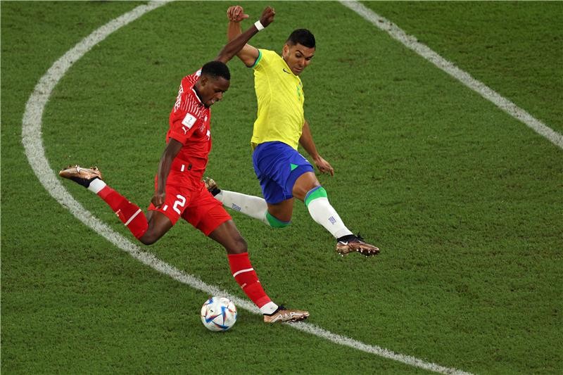بالصور : قذيفة كاسيميرو ترسل البرازيل إلى ثمن نهائي كأس العالم