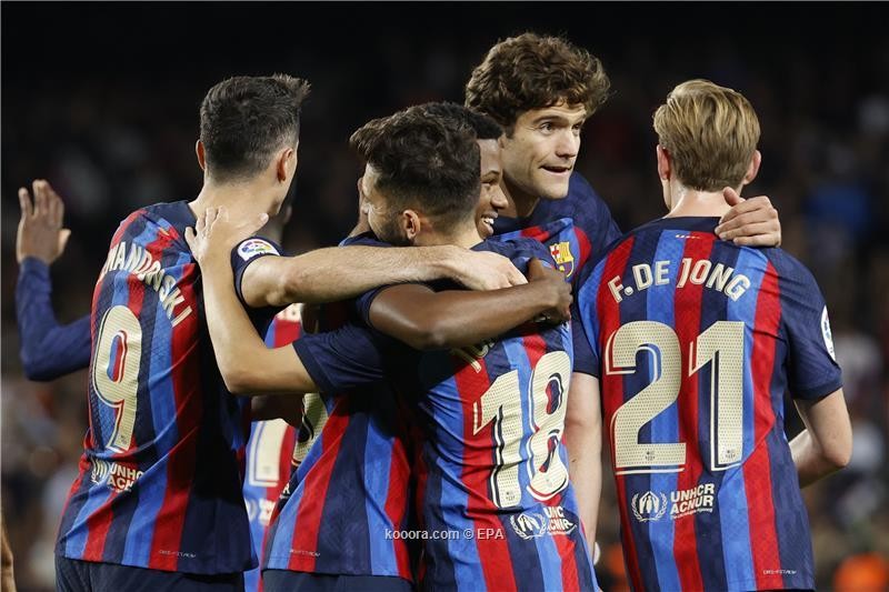 بالصور.. برشلونة يهزم ألميريا في ليلة وداع بيكيه