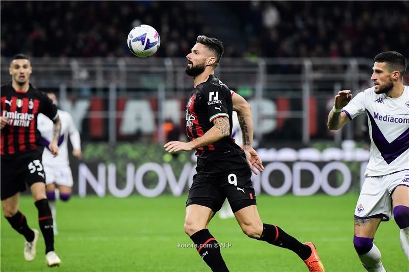 بالصور.. النيران الصديقة تهدي ميلان فوزا قاتلا على فيورنتينا