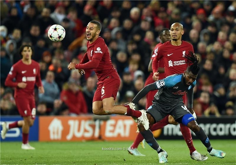 بالصور.. ليفربول يقتنص فوزا قاتلا أمام نابولي