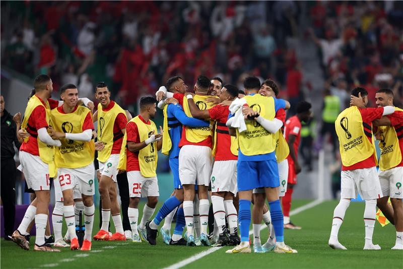 بالفيديو و الصور: المغرب يهزم كندا ويتصدر مجموعته الى دور 16