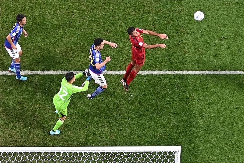 بالصور : اليابان تهزم اسبانيا وتخرج المانبا من كاس العالم