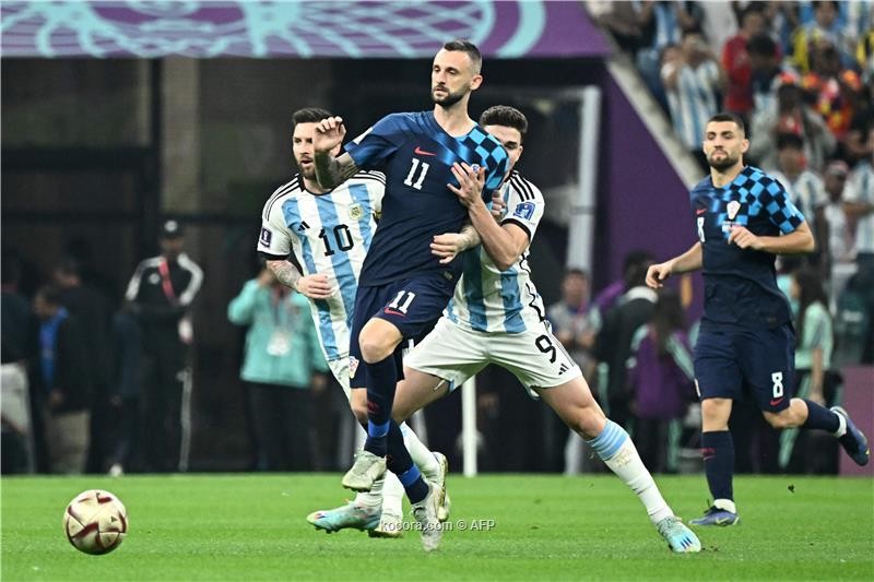 بالفيديو و الصور : الارجنتين تقسو على كرواتيا بثلاثية وتصعد لنهائي المونديال