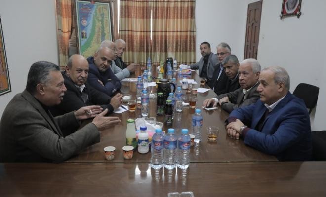 "الشعبية" و"فتح" تعقدان لقاءً مشترك في غزة لبحث آخر المستجدات
