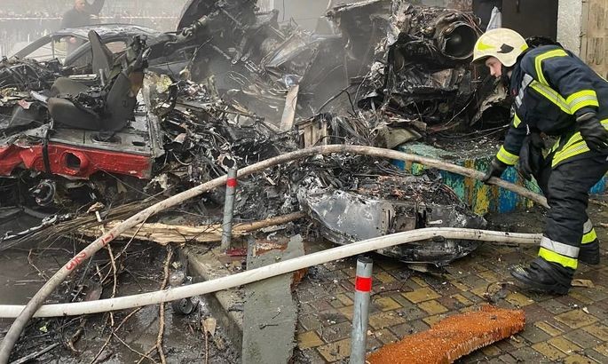 عشرات القتلى بينهم وزير الداخلية وأطفال إثر تحطم طائرة مروحية في كييف