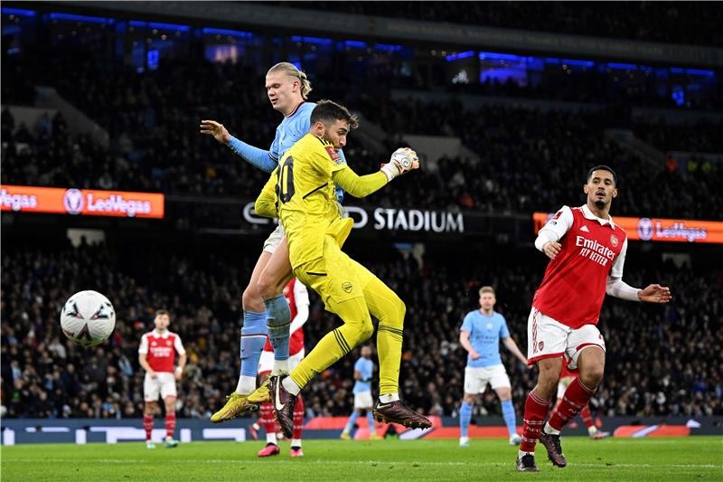 بالصور.. أكي يقود السيتي لإقصاء آرسنال من كأس الاتحاد