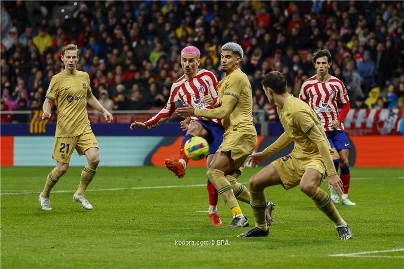 بالصور.. برشلونة ينفرد بصدارة الليجا على أنقاض أتلتيكو مدريد