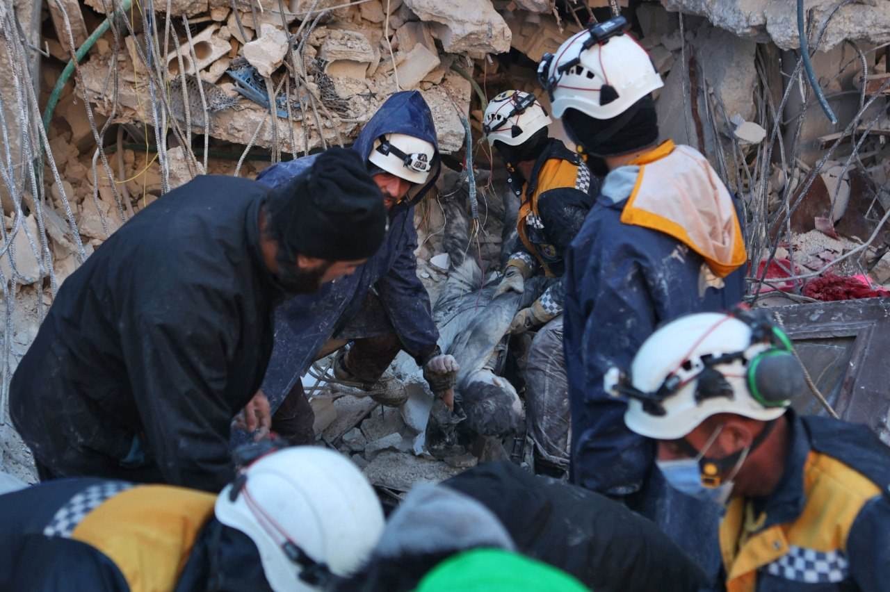 الصحة العالمية: قد يصل عدد المتضررين من الزلزال في سوريا وتركيا إلى 23 مليونًا