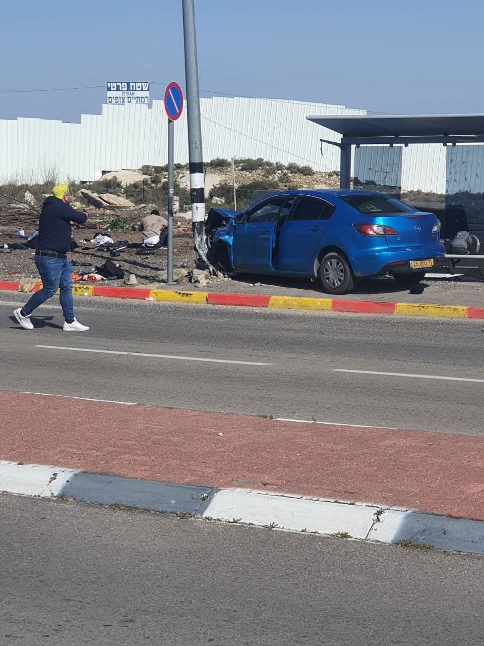 الإعلام العبري: مقتل مستوطنين والعديد من الإصابات بينهم بحالات الخطر إثر عملية دهس بالقدس المحتلة