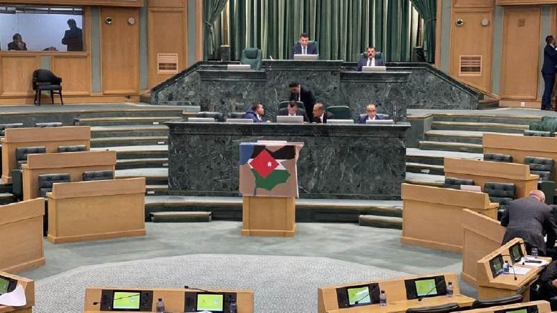 البرلمان الأردني يُصوت بالأغلبية على طرد السفير الإسرائيلي
