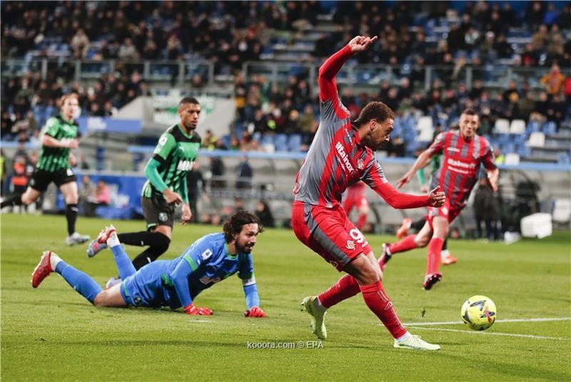 بالصور : ساسولو يزيد محنة كريمونيزي في الدوري الإيطالي