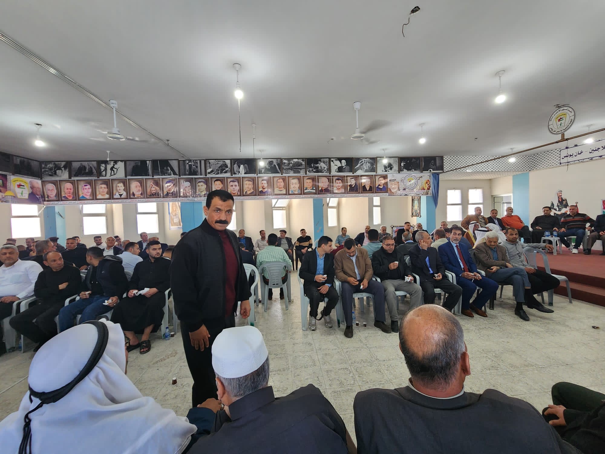 بمشاركة المئات .. اللجنة الشعبية للاجئين خان يونس تنظم لقاء معايدة بمناسبة عيد الفطر