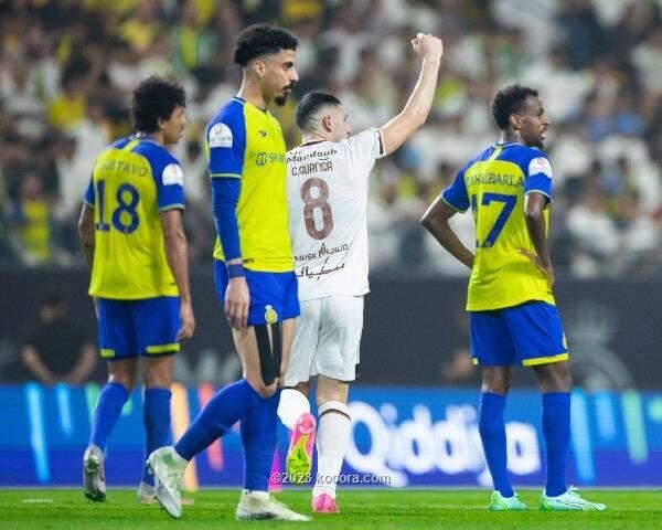 بالصور: رونالدو يحافظ على آمال النصر بريمونتادا مثيرة أمام الشباب