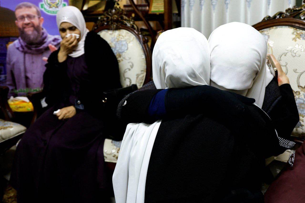 زوجة الشيخ عدنان: لا نريد إطلاق الصواريخ من غزة للثأر له ولا نُريد أن تُراق نقطة دم