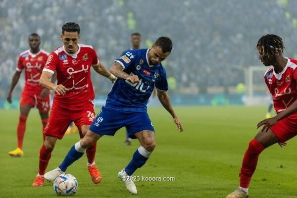 بالصور.. الهلال ينهي ماراثون كأس الملك بفوز درامي على الوحدة