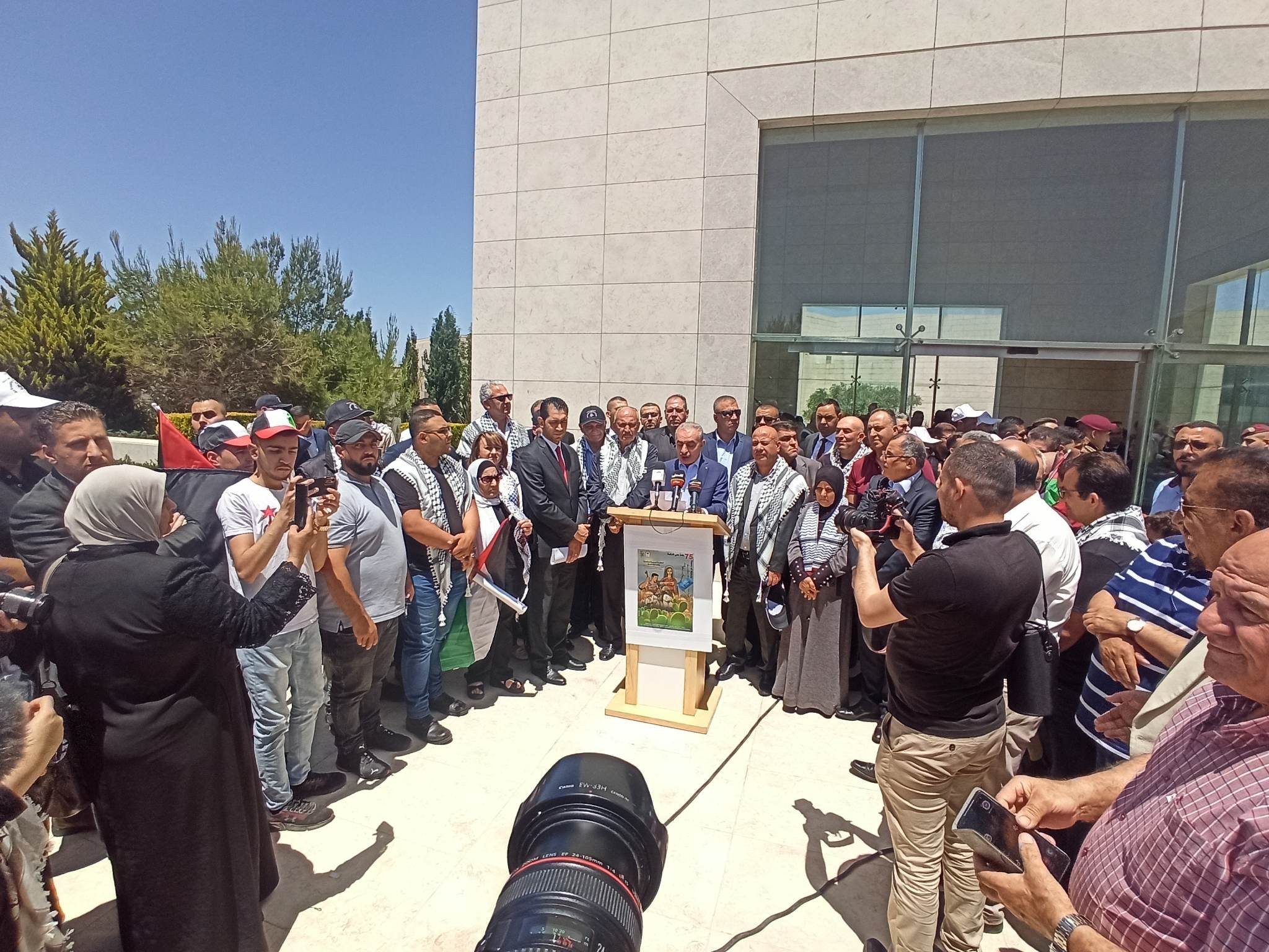 بالفيديو: إطلاق فعاليات إحياء ذكرى النكبة الـ75 من أمام ضريح الزعيم الراحل ياسر عرفات