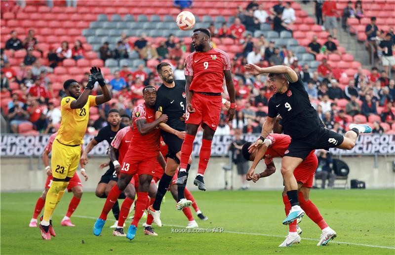 بالصور : تعادل مخيب لكندا في الكأس الذهبية