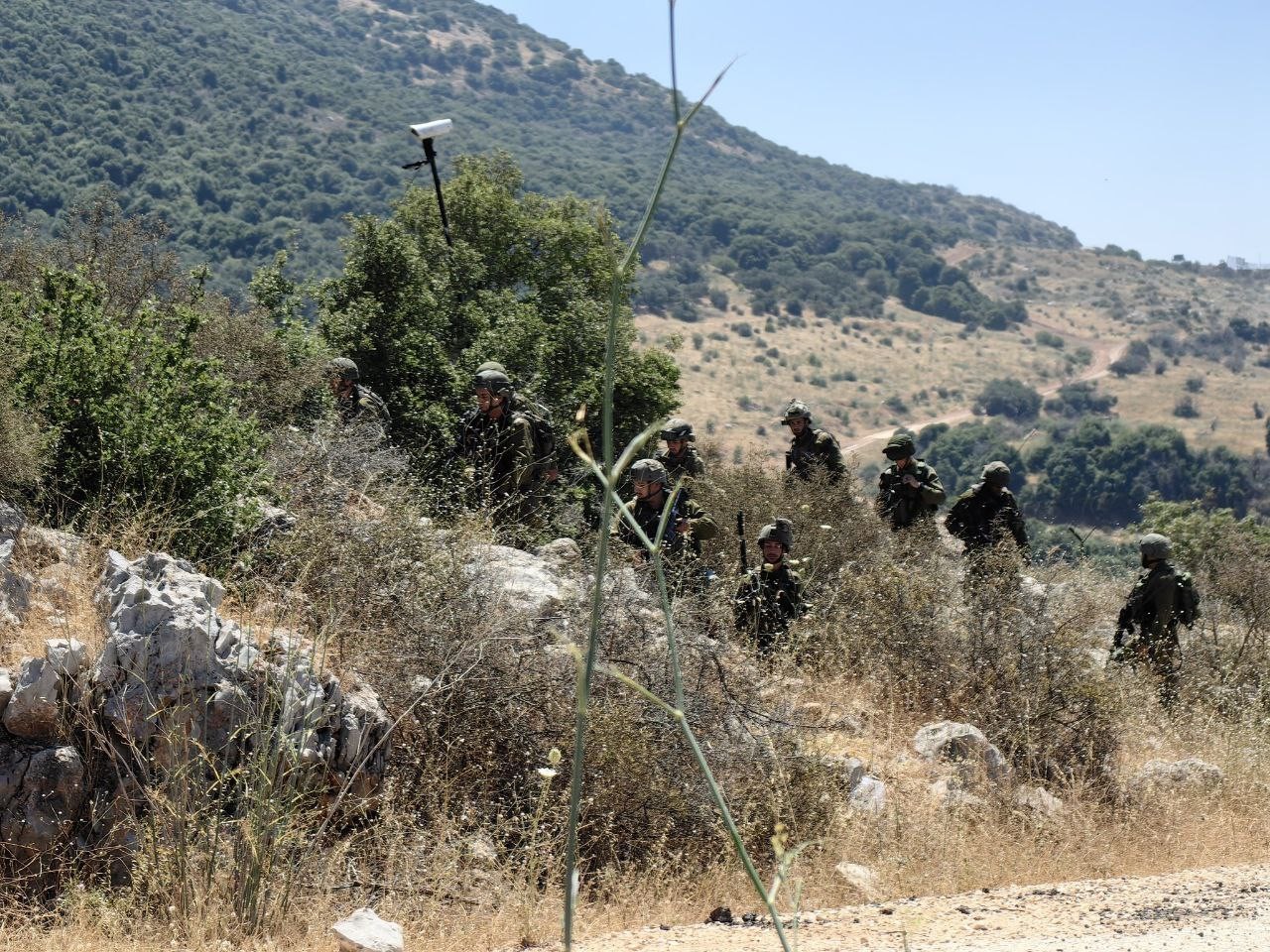 استنفار قوات الاحتلال قرب خط الانسحاب في مزارع شبعا اللبنانية