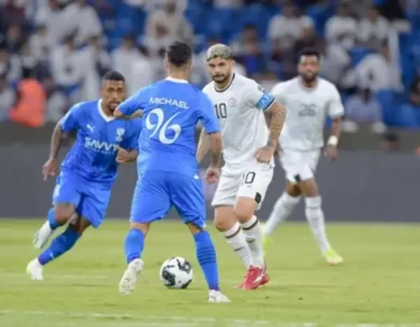 بالصور: الهلال يعبر الشباب.. ويلحق بالنصر إلى نهائي كأس الملك سلمان