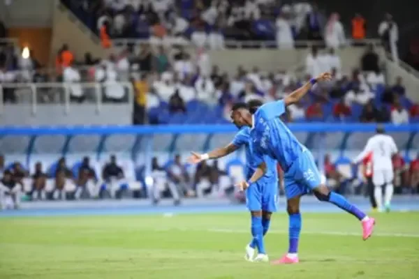 بالصور: الهلال يعبر الشباب.. ويلحق بالنصر إلى نهائي كأس الملك سلمان