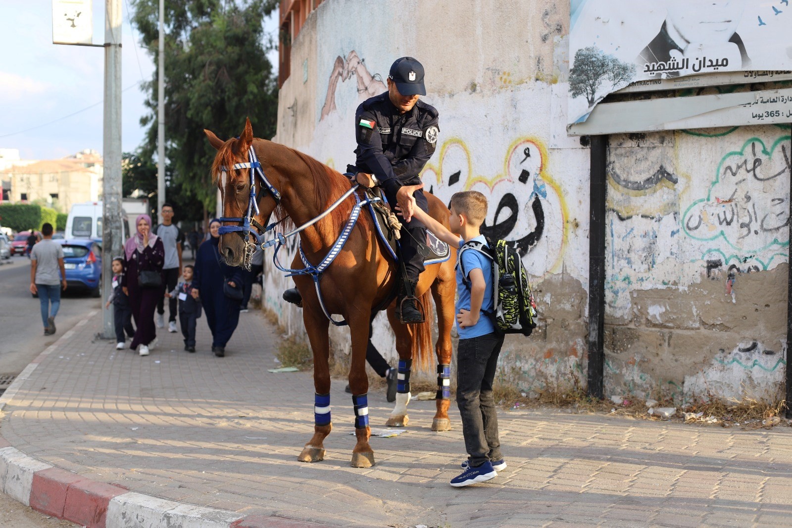 انتشار شرطة المرور مع بدء العام الدراسي الجديـد في قطاع غزة