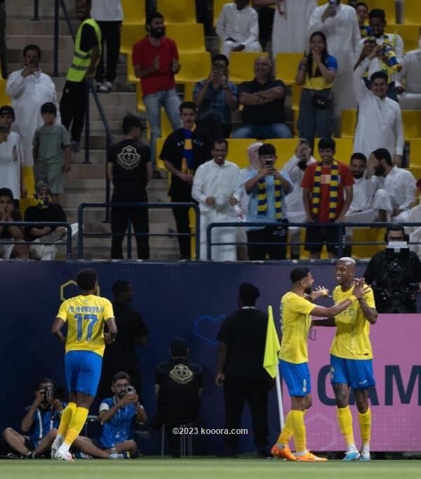 بالصور: النصر السعودي يجهض حلم شباب الأهلي في 9 دقائق