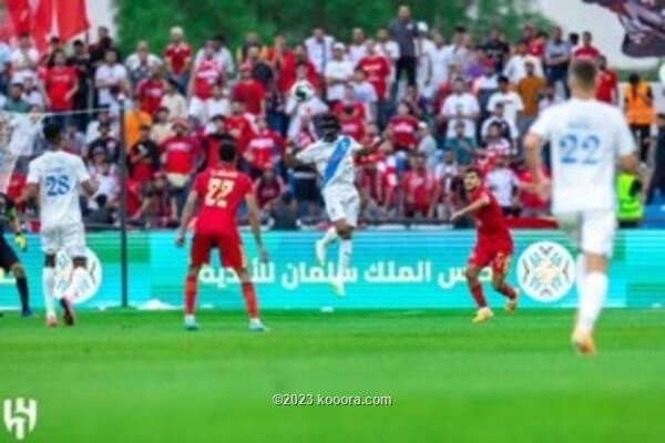 بالصور : الهلال السعودي يحبط الوداد ويبلغ ربع نهائي البطولة العربية