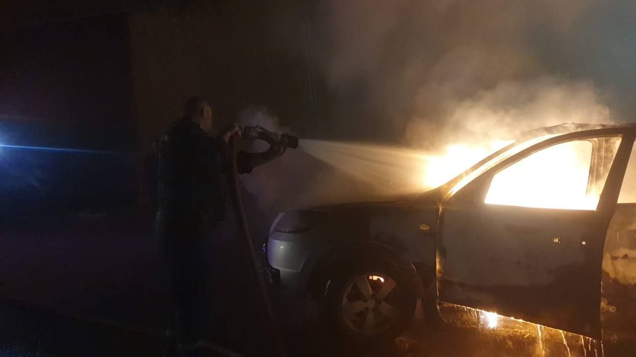 إصابة عضو بلدية الخليل بعد تعرضه لإطلاق نار من قبل مسلحين مجهولين