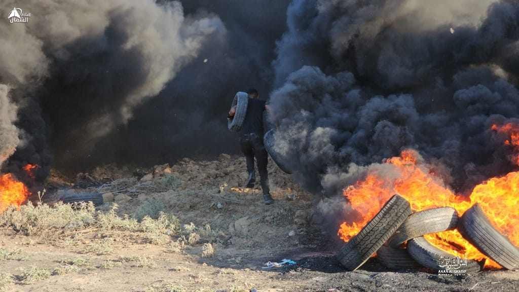 بالصور: إصابات خلال قمع الاحتلال المتظاهرين شرق قطاع غزة