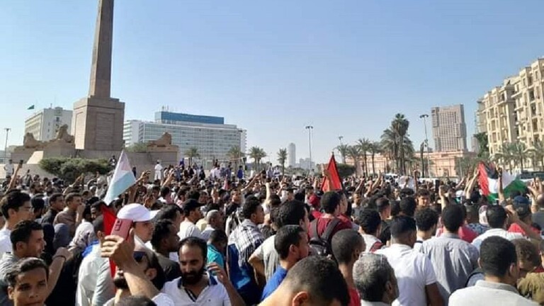 مظاهرات حاشدة في ميدان التحرير بمصر