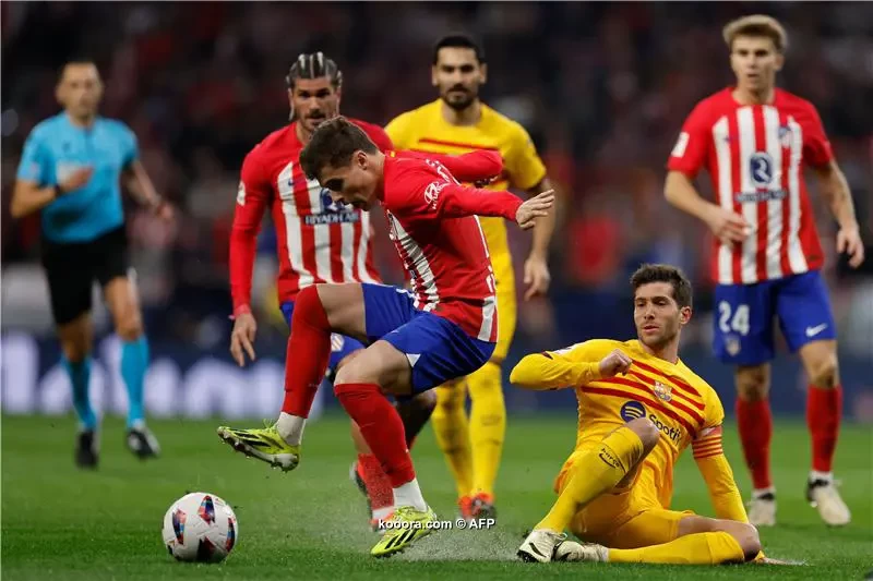 بالصور: برشلونة يخنق أتلتيكو مدريد في عقر داره