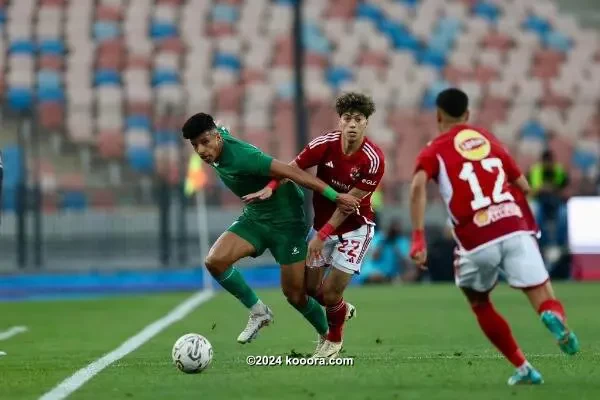 بالصور: الأهلي يعزز صحوته المحلية بفوز عريض على الاتحاد