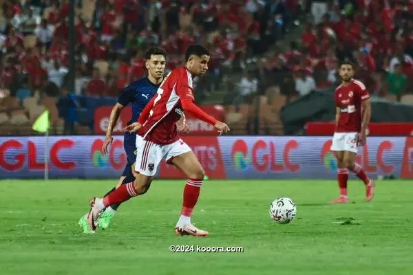 بالصور : الأهلي يقهر سيراميكا ويقترب من حسم الدوري