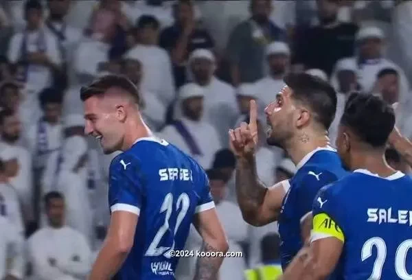 بالصور.. الهلال يثأر من العين في مباراة جنونية