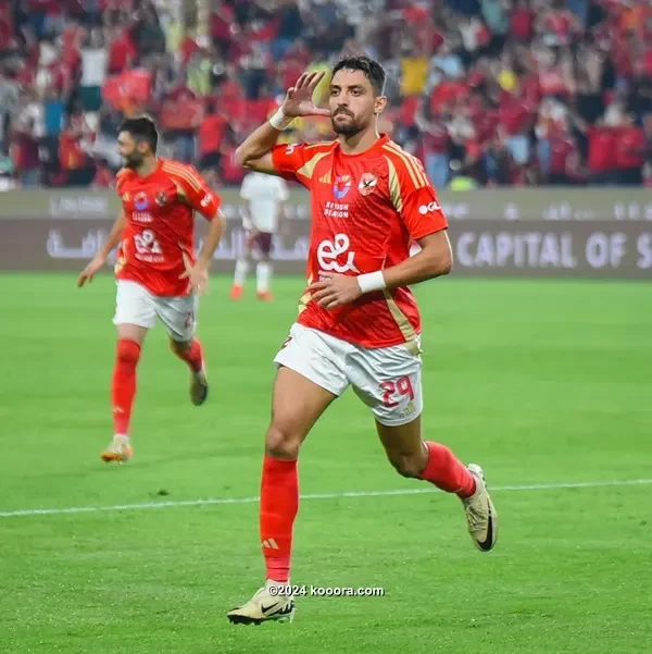 الأهلي يعبر سيراميكا ويقابل الزمالك في نهائي السوبر