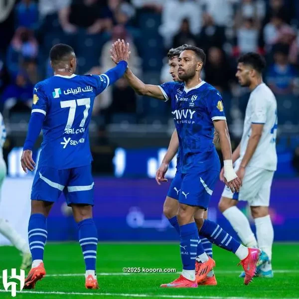 بالصور: الهلال يدهس الفتح ب9 أهداف.. ويحافظ على الصدارة