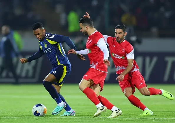 بالصور : في غياب رونالدو.. النصر يكتفي بالتعادل مع بيرسبوليس