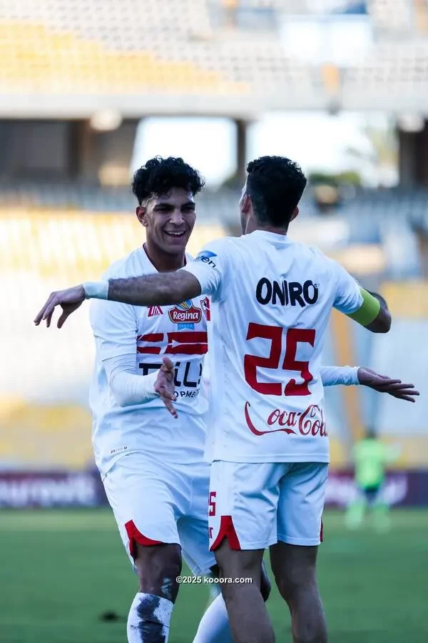 بالصور.. النيران الصديقة تنصر الزمالك على فاركو في مباراة فقيرة