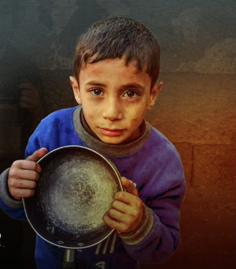 تقرير بالصور: أطفال غزّة حياتهم جوع وخوف وحرمان ونهايتهم الحرق والتقطيع