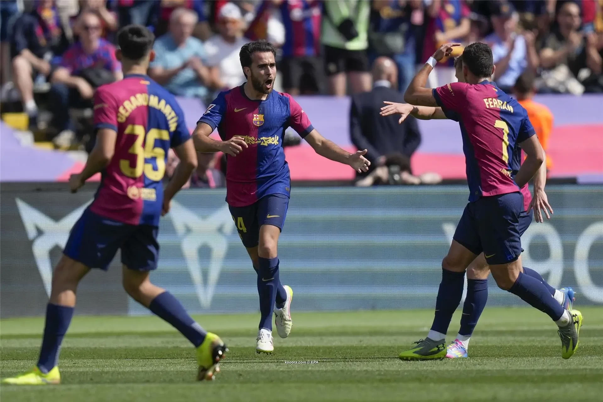بالصور: برشلونة يحسم صراع الليجا بفوز جنوني في الكلاسيكو