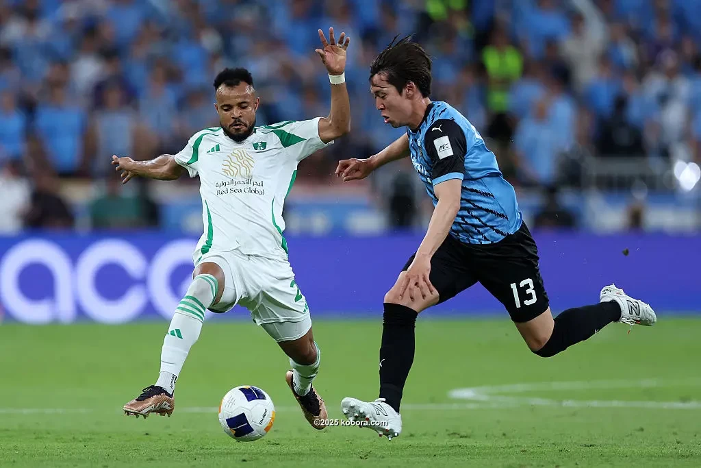 بالصور : أهلي جدة يصنع التاريخ ويتوج بطلًا لنخبة آسيا