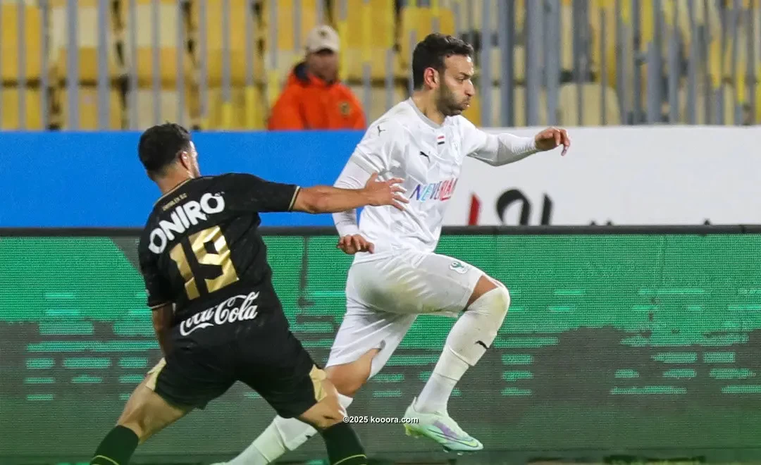 بالصور: الزمالك يبتعد عن لقب الدوري بالتعثر أمام المصري