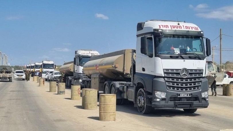 بالصور: جيش الاحتلال يسحب معداته ويتمركز في نقاط جديدة بغزة