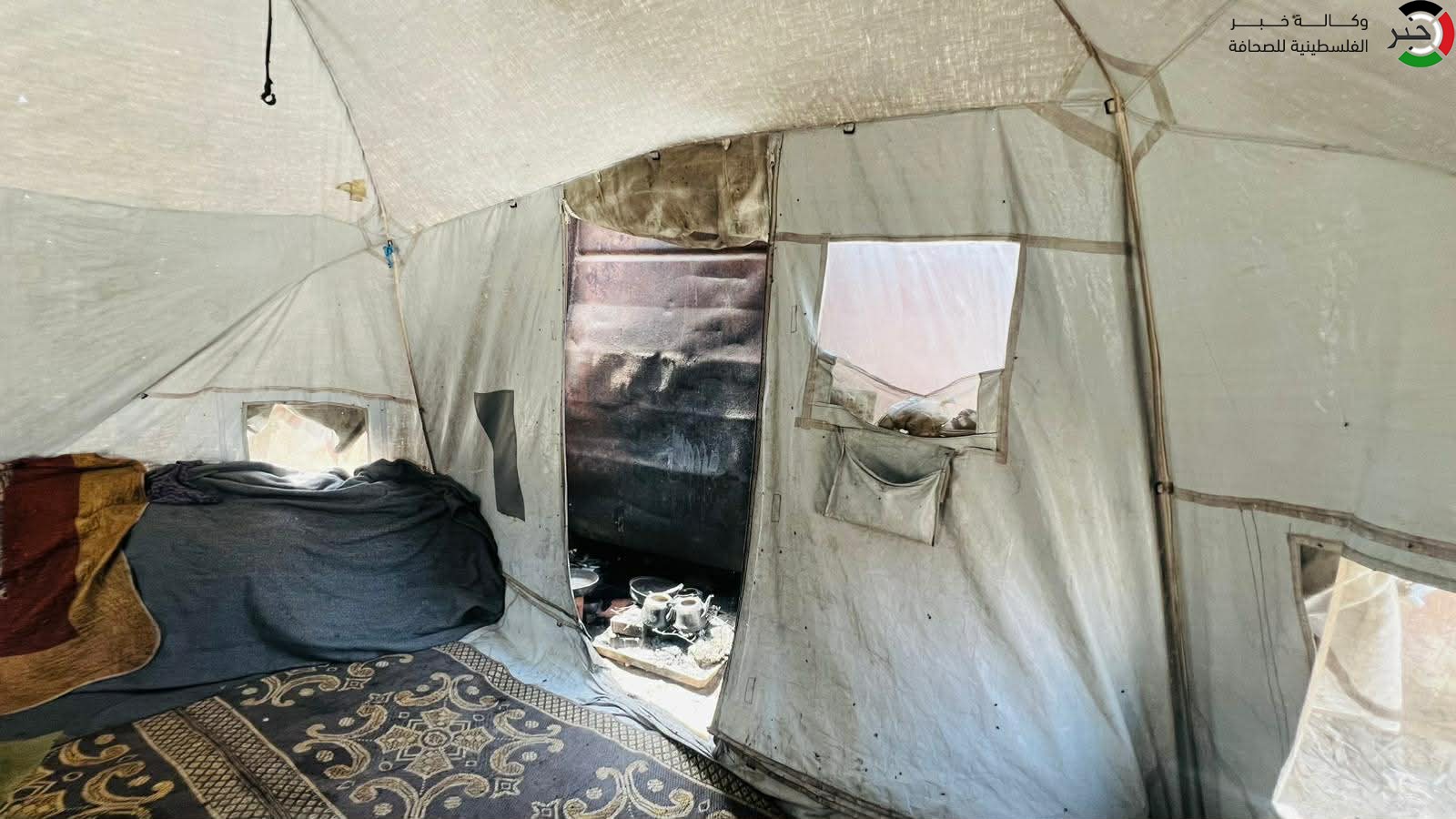 شاهد: في قلب الخيام.. حين يتحوّل الماء الملوّث إلى تهديد يومي