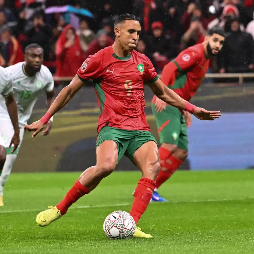 بالصور : المغرب يفتتح كأس إفريقيا 2025 بهدفين رائعين في شباك جزر القمر
