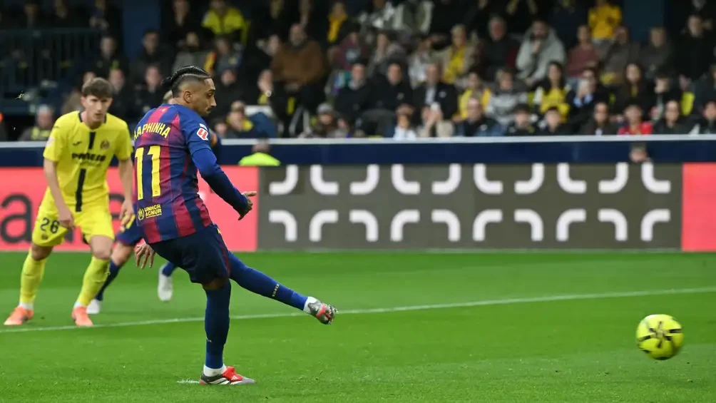 بالصور : برشلونة يضرب فياريال على ارضه بثنائية نظيفة