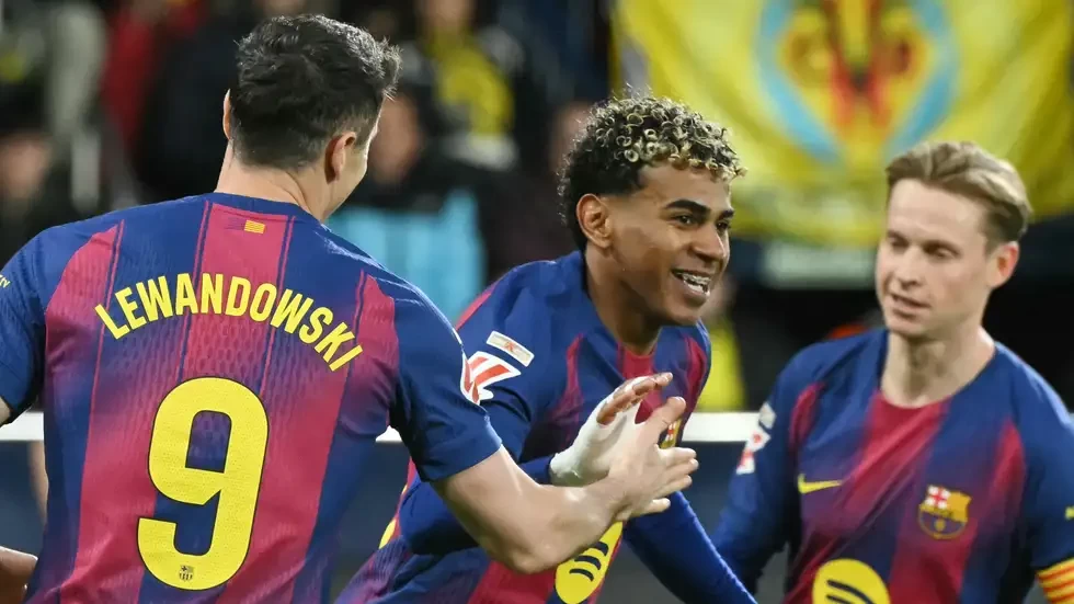 بالصور : برشلونة يضرب فياريال على ارضه بثنائية نظيفة